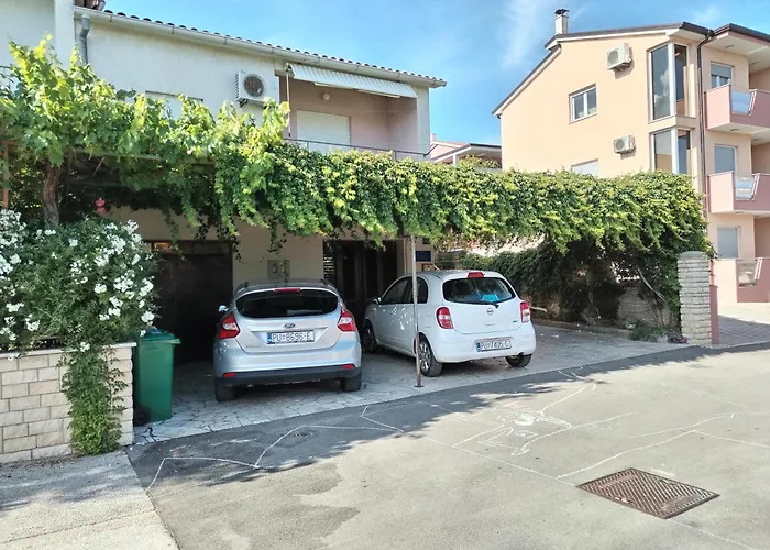 Apartments Mirijana